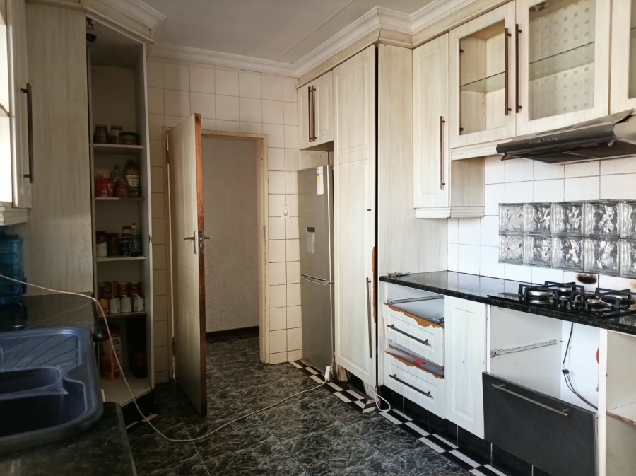 3 Bedroom Property for Sale in Birch Acres Gauteng