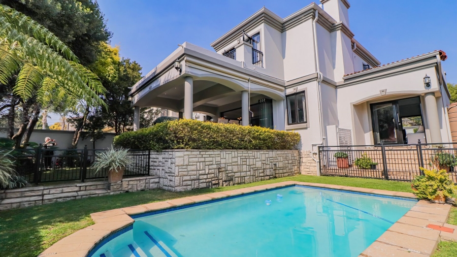 3 Bedroom Property for Sale in Beverley Gauteng