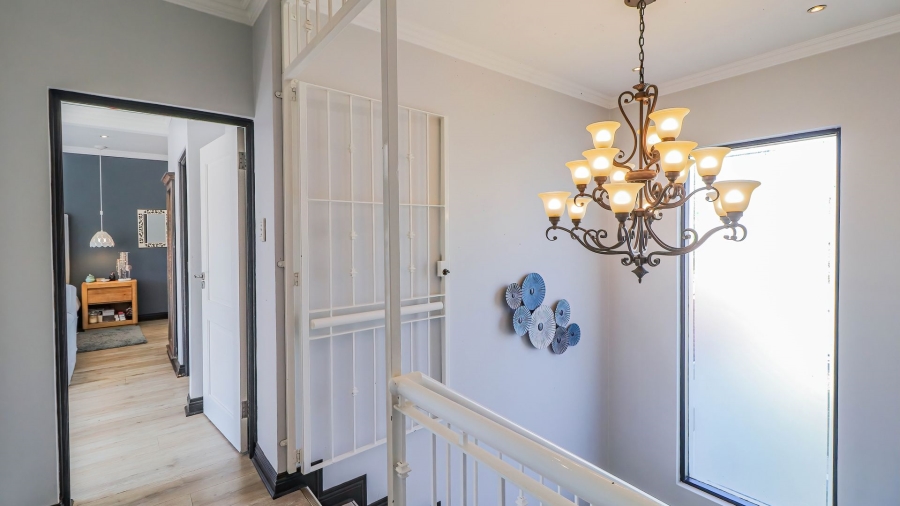 3 Bedroom Property for Sale in Beverley Gauteng