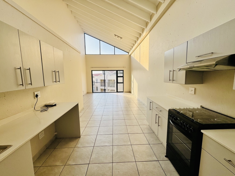 To Let 3 Bedroom Property for Rent in Beverley Gauteng