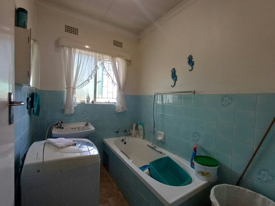 3 Bedroom Property for Sale in Dersley Gauteng
