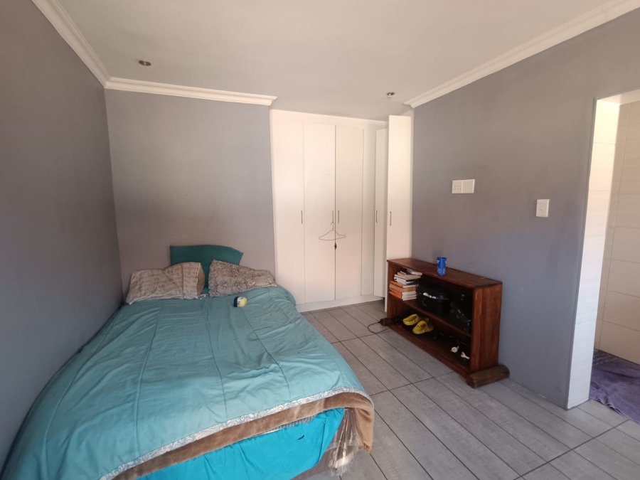 4 Bedroom Property for Sale in Vanderbijlpark SE 8 Gauteng