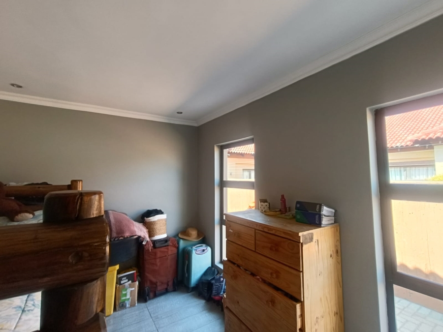 4 Bedroom Property for Sale in Vanderbijlpark SE 8 Gauteng