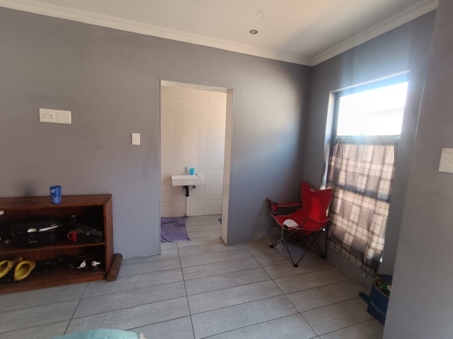 4 Bedroom Property for Sale in Vanderbijlpark SE 8 Gauteng