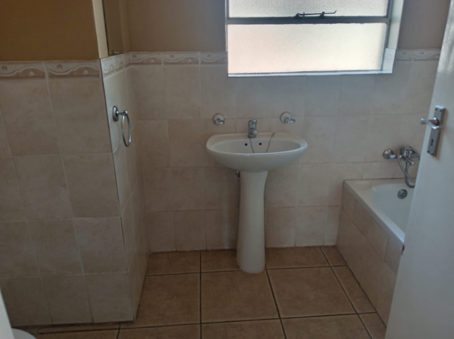 3 Bedroom Property for Sale in Risiville Gauteng