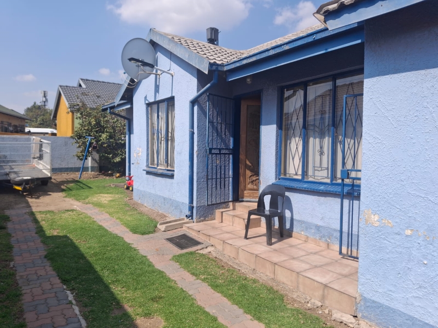 3 Bedroom Property for Sale in Birch Acres Gauteng