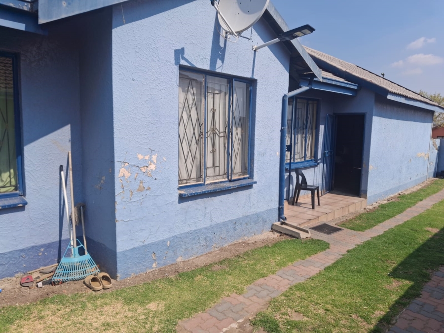 3 Bedroom Property for Sale in Birch Acres Gauteng