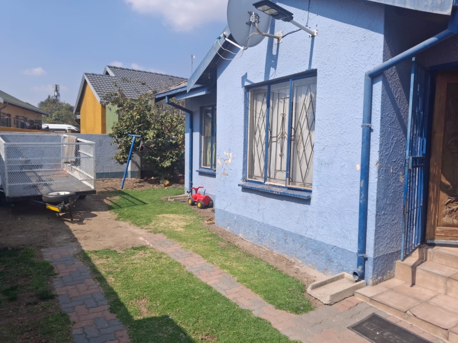 3 Bedroom Property for Sale in Birch Acres Gauteng