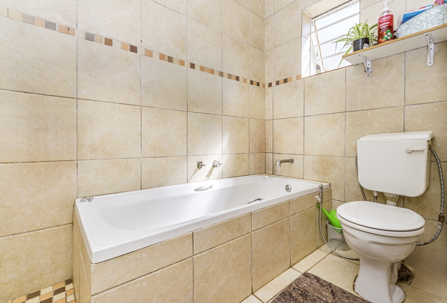 3 Bedroom Property for Sale in Florida Gauteng