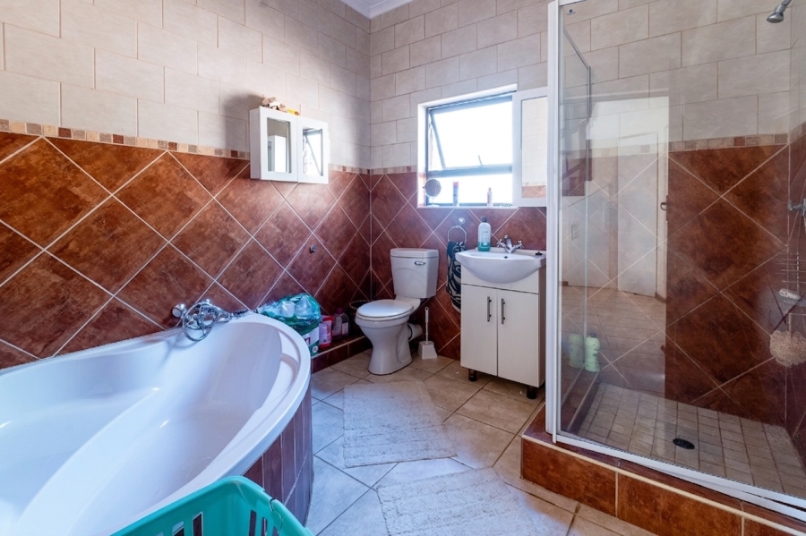 3 Bedroom Property for Sale in Moreleta Park Gauteng