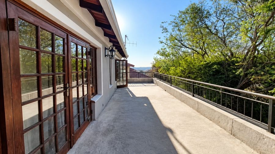 3 Bedroom Property for Sale in Noordwyk Gauteng