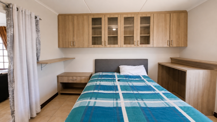 3 Bedroom Property for Sale in Noordwyk Gauteng