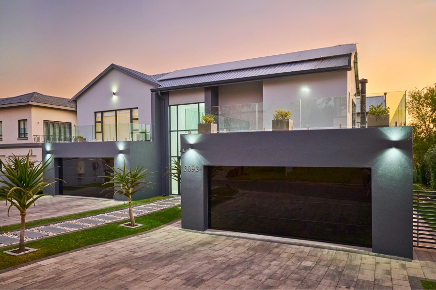 5 Bedroom Property for Sale in Waterfall Country Estate Gauteng