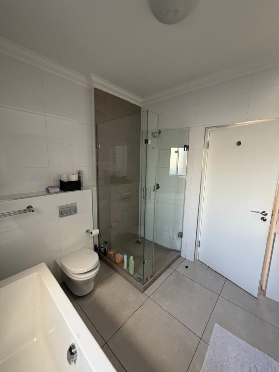 To Let 3 Bedroom Property for Rent in Southdowns Estate Gauteng