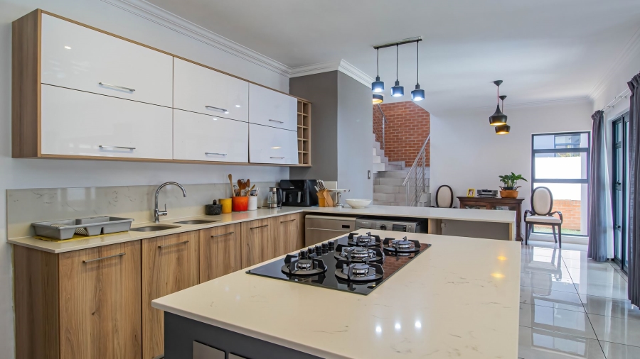 3 Bedroom Property for Sale in Southdowns Estate Gauteng