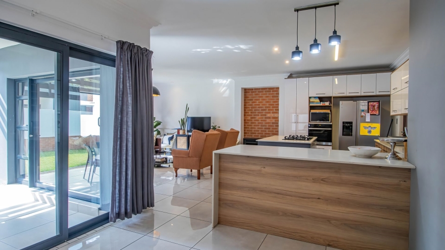 3 Bedroom Property for Sale in Southdowns Estate Gauteng