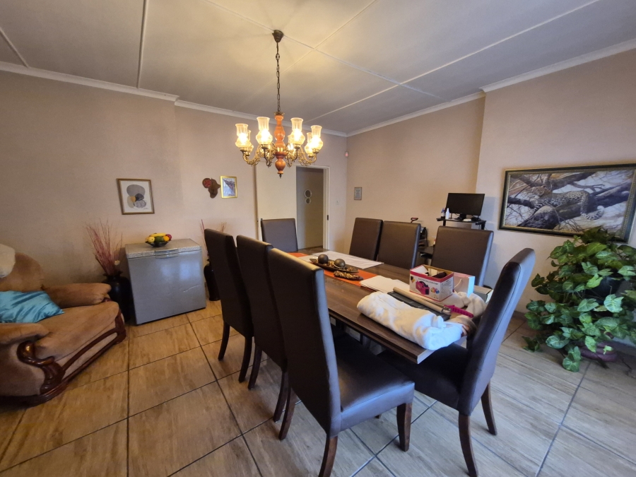3 Bedroom Property for Sale in Petersfield Gauteng