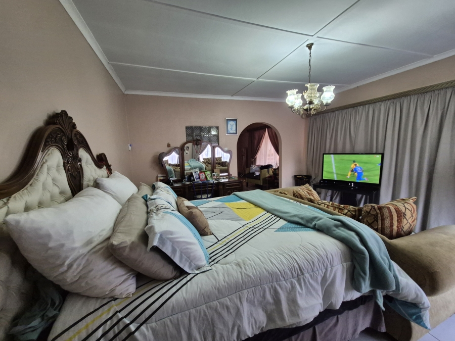3 Bedroom Property for Sale in Petersfield Gauteng