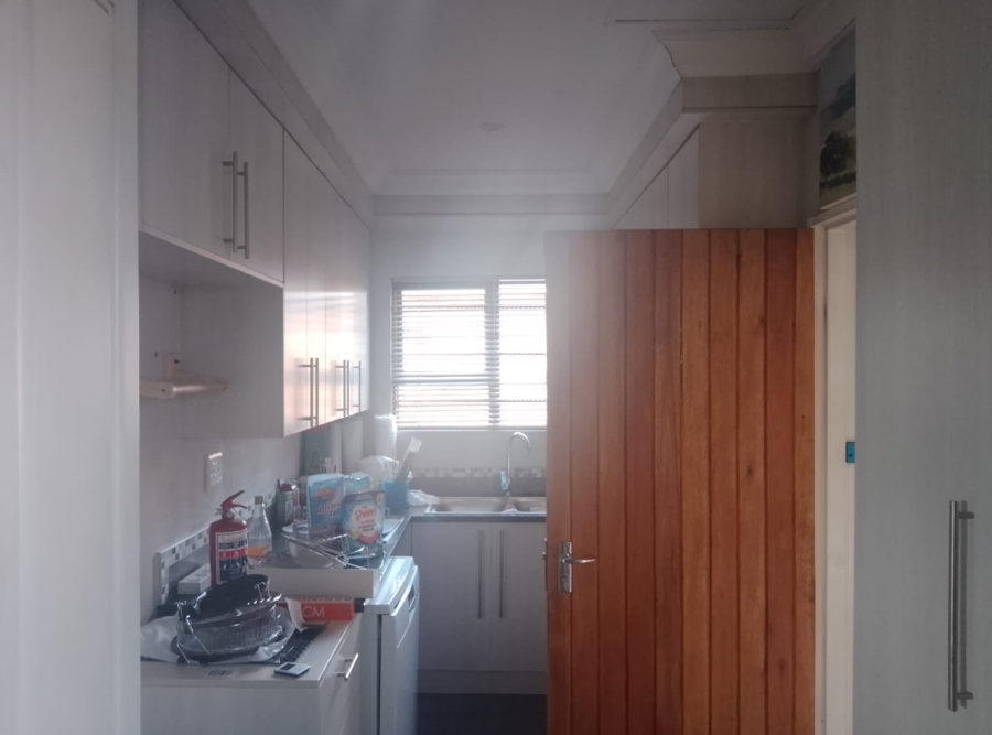 3 Bedroom Property for Sale in Selcourt Gauteng