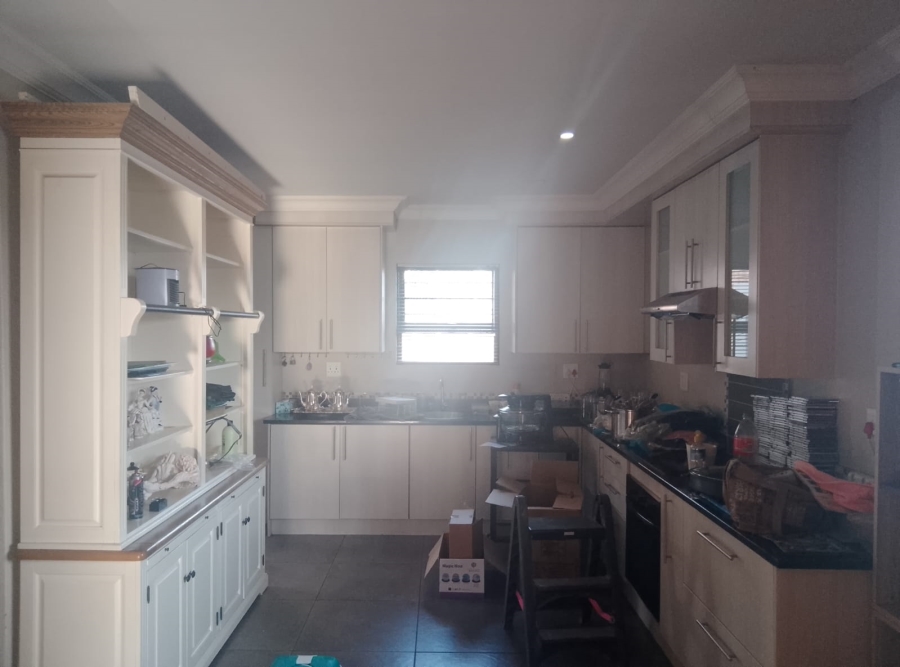 3 Bedroom Property for Sale in Selcourt Gauteng