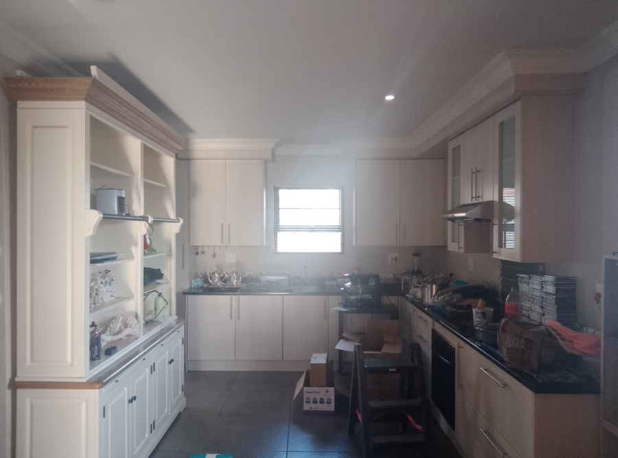 3 Bedroom Property for Sale in Selcourt Gauteng
