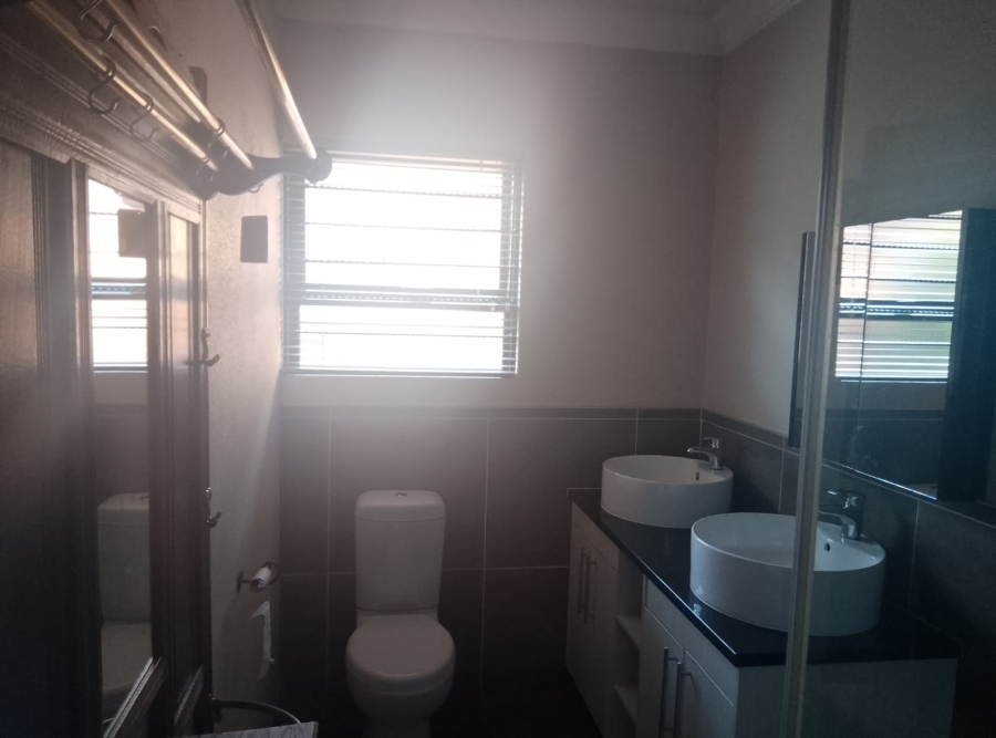 3 Bedroom Property for Sale in Selcourt Gauteng