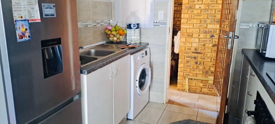 3 Bedroom Property for Sale in Clarina Gauteng