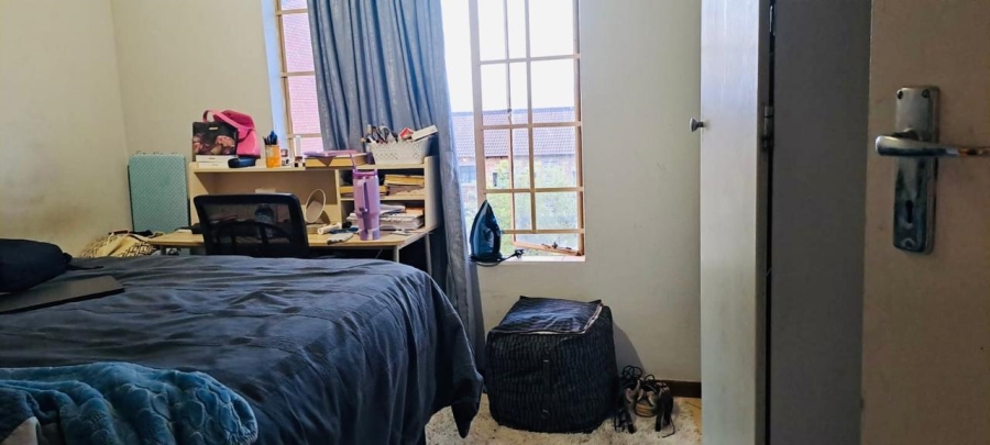 2 Bedroom Property for Sale in Karenpark Gauteng
