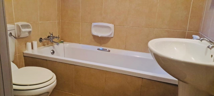 2 Bedroom Property for Sale in Karenpark Gauteng