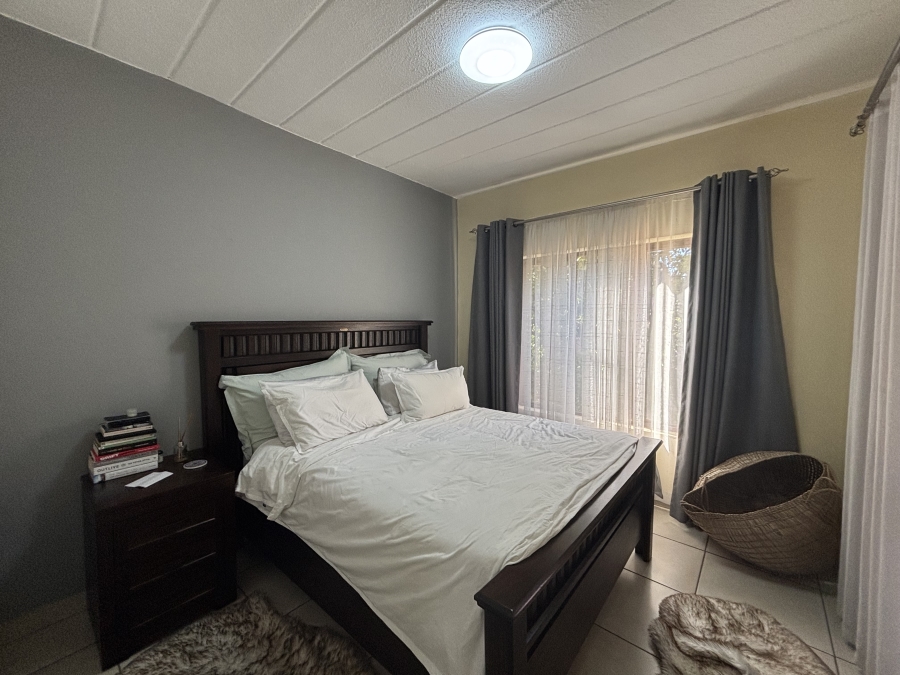 To Let 2 Bedroom Property for Rent in Sunninghill Gauteng
