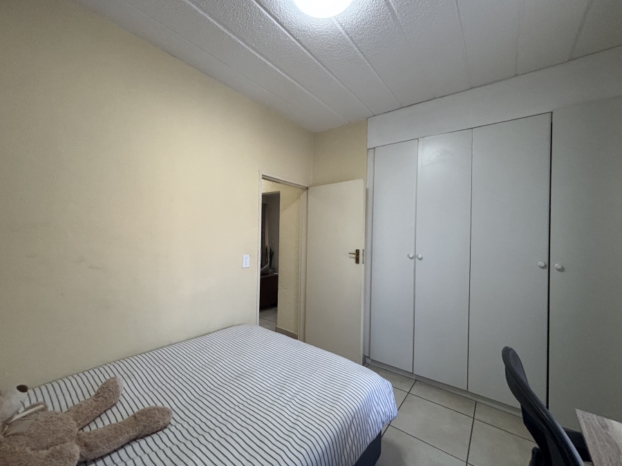To Let 2 Bedroom Property for Rent in Sunninghill Gauteng