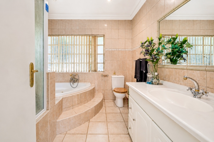 4 Bedroom Property for Sale in Randpark Gauteng