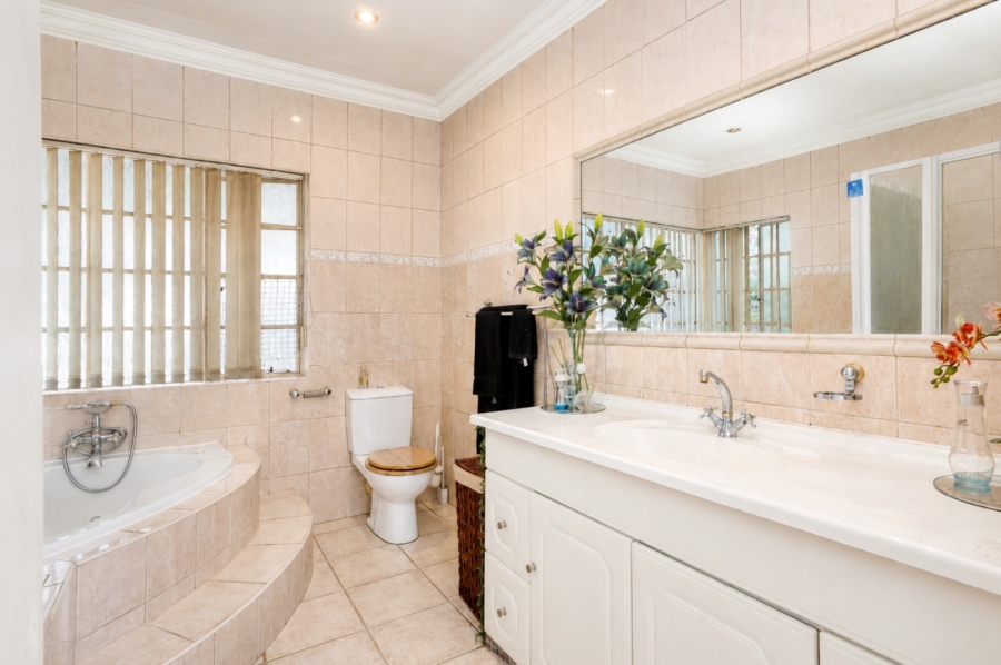 4 Bedroom Property for Sale in Randpark Gauteng