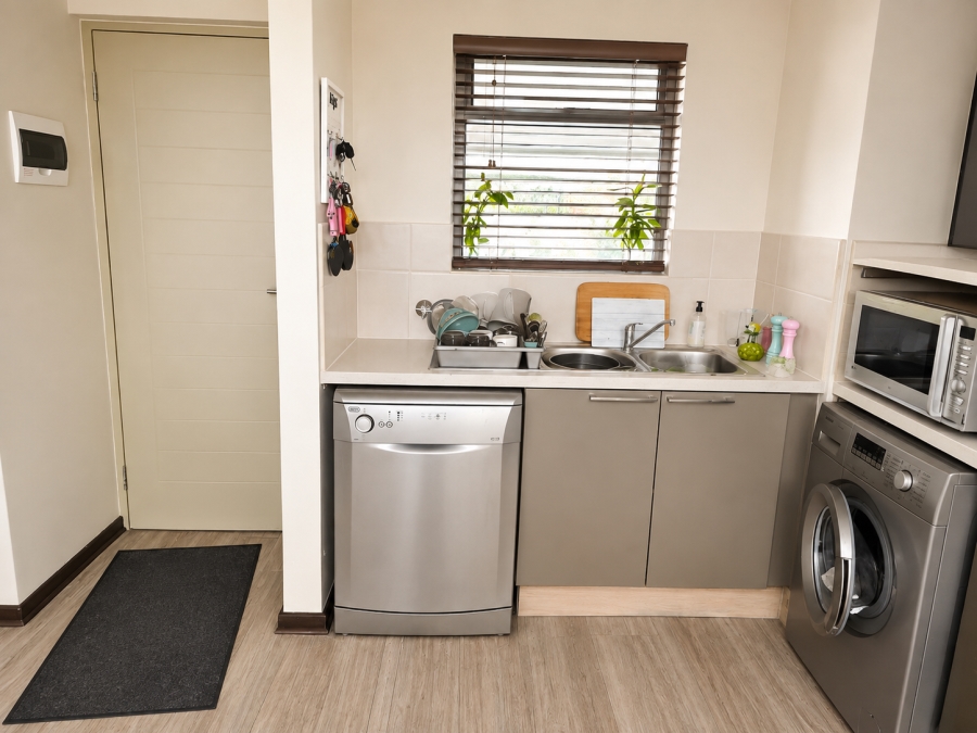 2 Bedroom Property for Sale in Bryanston Gauteng