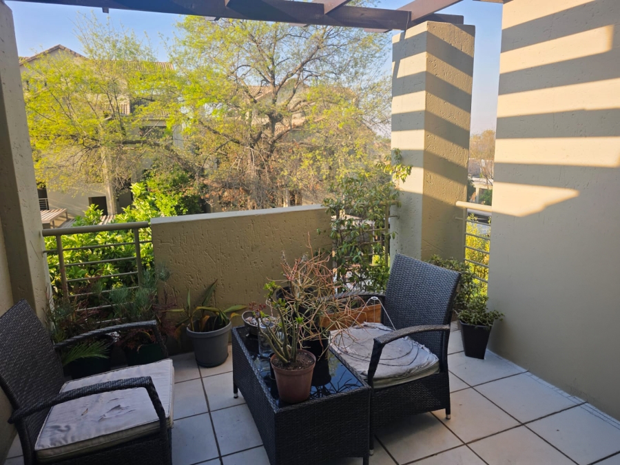 2 Bedroom Property for Sale in Bryanston Gauteng