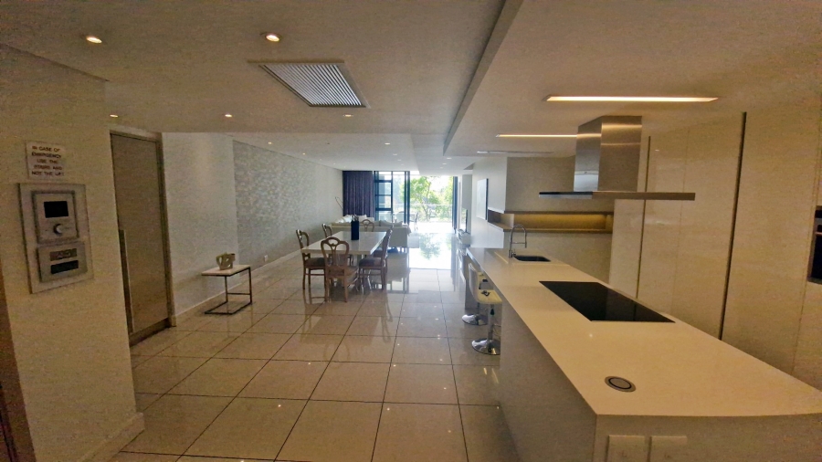 To Let 3 Bedroom Property for Rent in Houghton Estate Gauteng