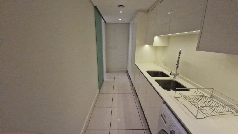 To Let 3 Bedroom Property for Rent in Houghton Estate Gauteng