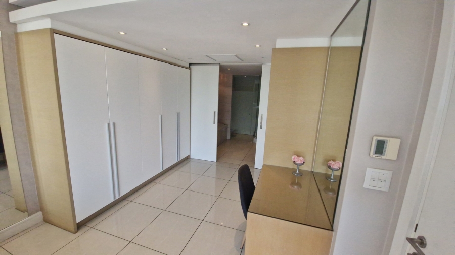 To Let 3 Bedroom Property for Rent in Houghton Estate Gauteng