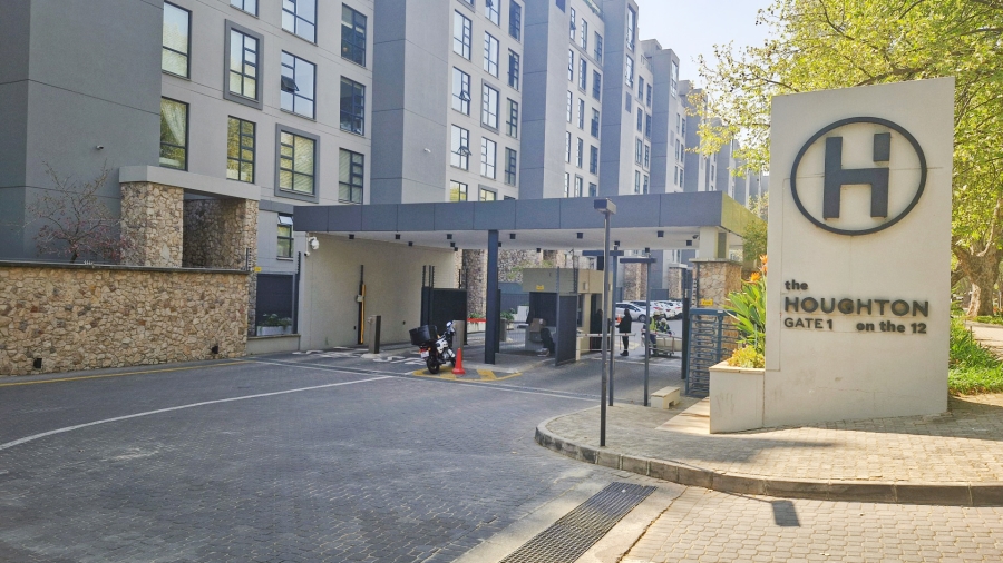 To Let 3 Bedroom Property for Rent in Houghton Estate Gauteng