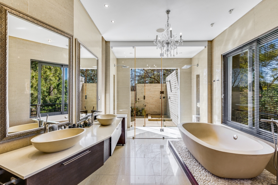 6 Bedroom Property for Sale in Bryanston Gauteng