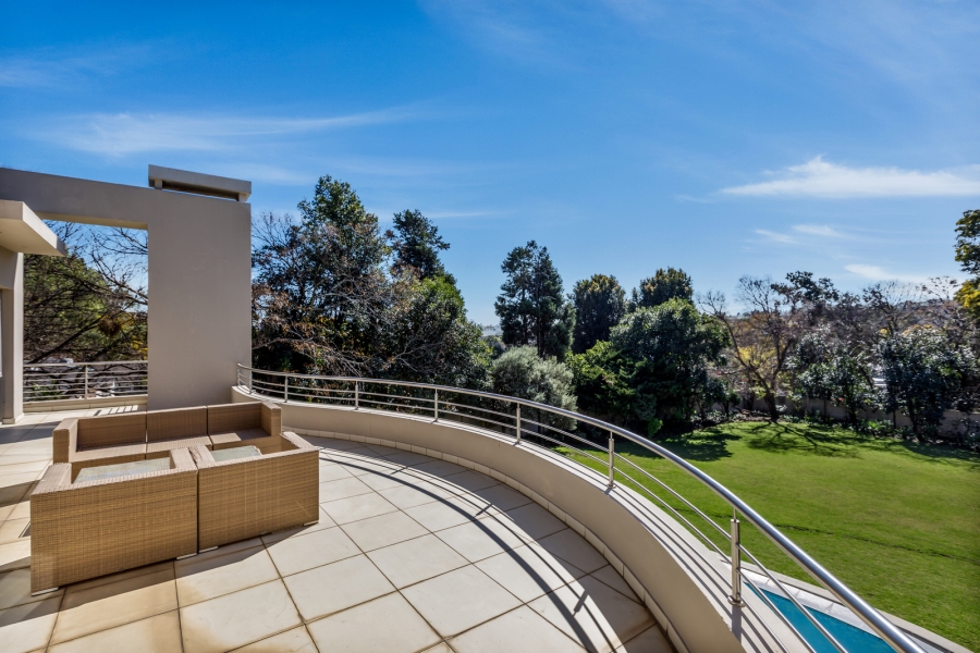 6 Bedroom Property for Sale in Bryanston Gauteng