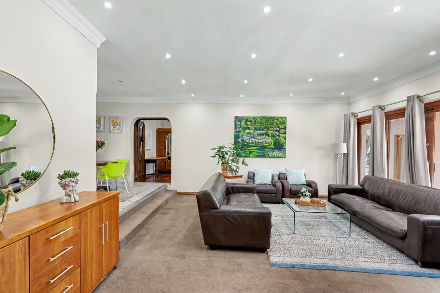 5 Bedroom Property for Sale in Bryanston Gauteng