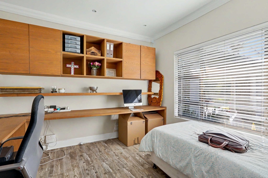 5 Bedroom Property for Sale in Bryanston Gauteng