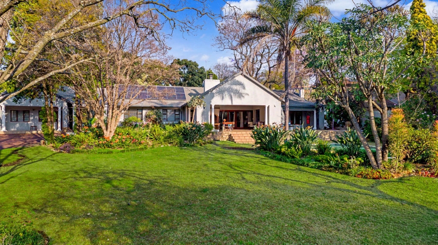 5 Bedroom Property for Sale in Bryanston Gauteng