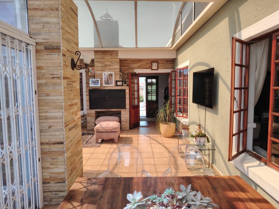 3 Bedroom Property for Sale in Eike Park Gauteng