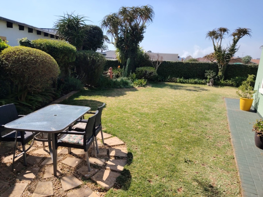 3 Bedroom Property for Sale in Eike Park Gauteng