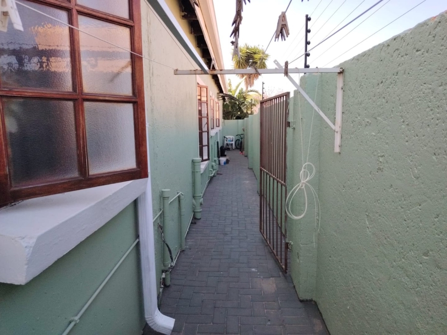 3 Bedroom Property for Sale in Eike Park Gauteng