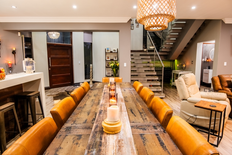 5 Bedroom Property for Sale in Homes Haven Gauteng