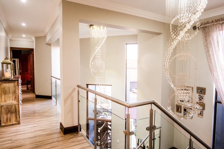 5 Bedroom Property for Sale in Homes Haven Gauteng