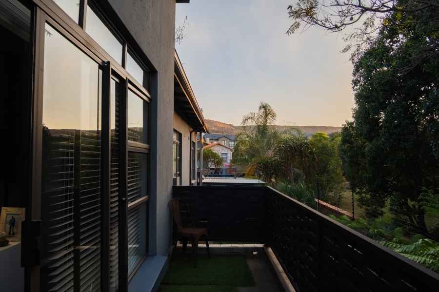 5 Bedroom Property for Sale in Homes Haven Gauteng